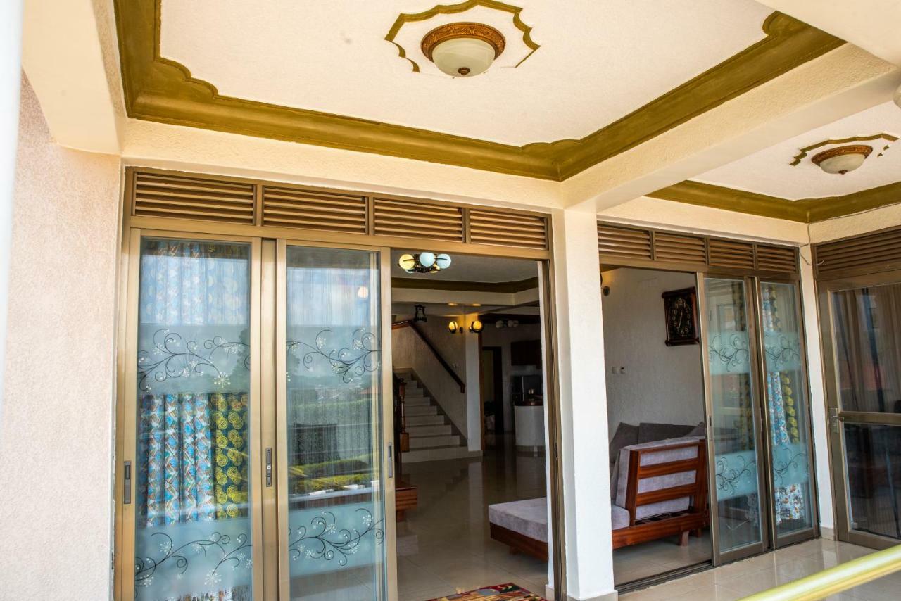 Albergue Kigali Castle Exterior foto
