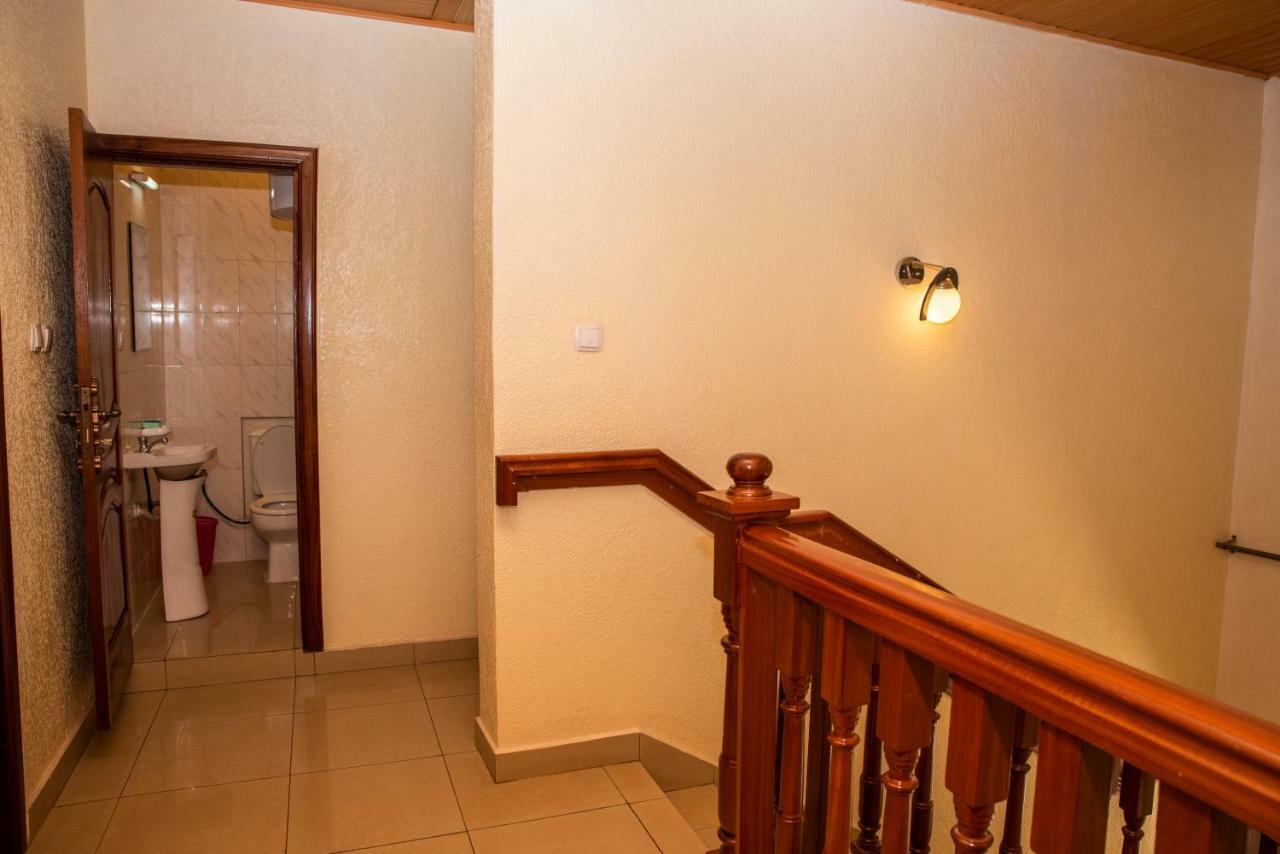 Albergue Kigali Castle Exterior foto