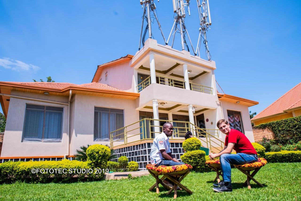 Albergue Kigali Castle Exterior foto