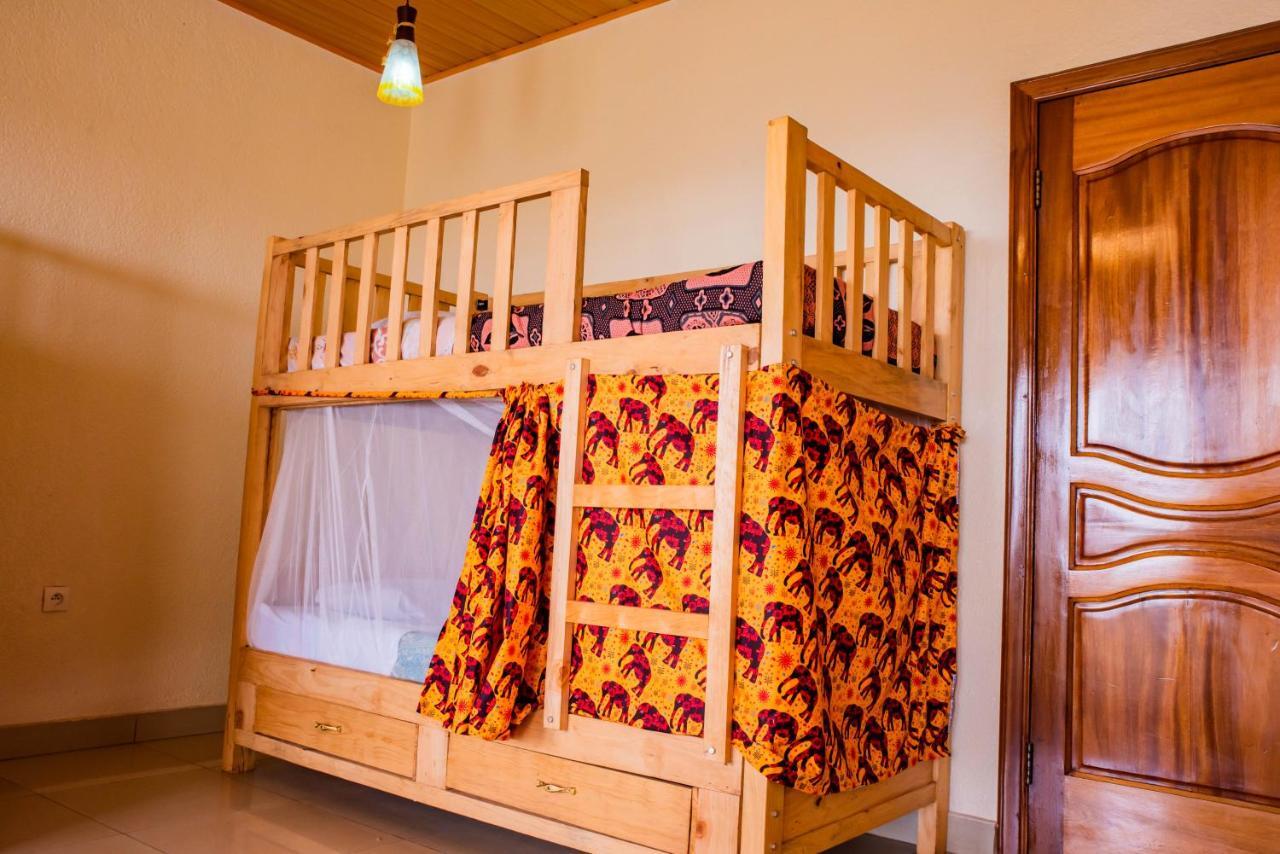 Albergue Kigali Castle Exterior foto